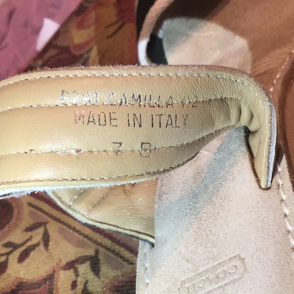COACH CAMILLA BLK & WHT LEATHER/MATERIAL WEDGES - Picture 13 of 14